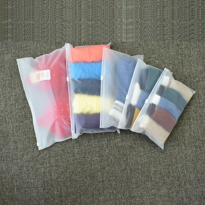 100pcs/Pack Custom Logo Matte Clothes Hoodies Ziplock PE Bags Zippers Bags for Garments Slider Frosted Zipper Plastic Bag